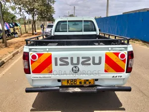 Isuzu D-MAX 2009 Pearl