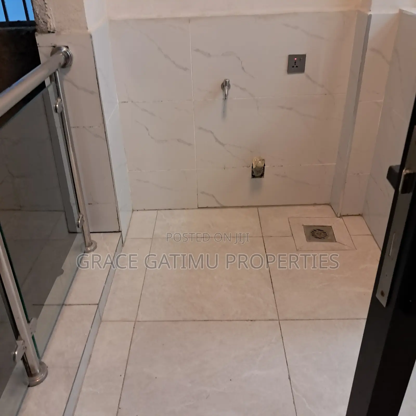 2bdrm Apartment in Westlands City, Raphta Road Area for sale