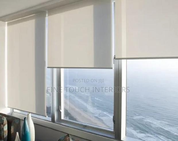 Modern Sunscreen Window Blinds - thumbnail 2