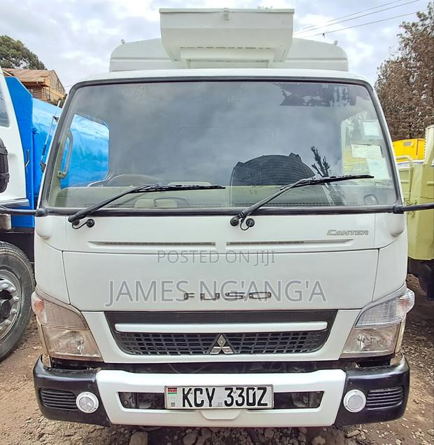 Mitsubishi Canter Fe84 - Local - thumbnail 3