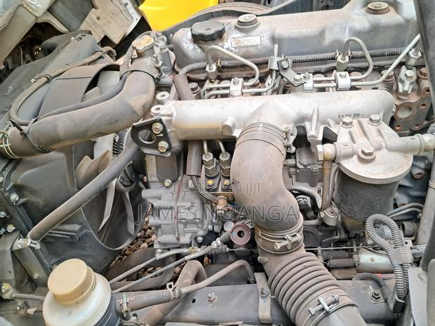 Mitsubishi Canter Fe84 - Local - thumbnail 7