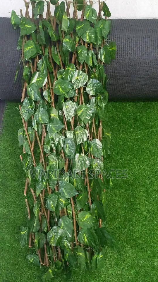 Artificial Leaf Privacy Fence /Green Privacy Screen - main view
