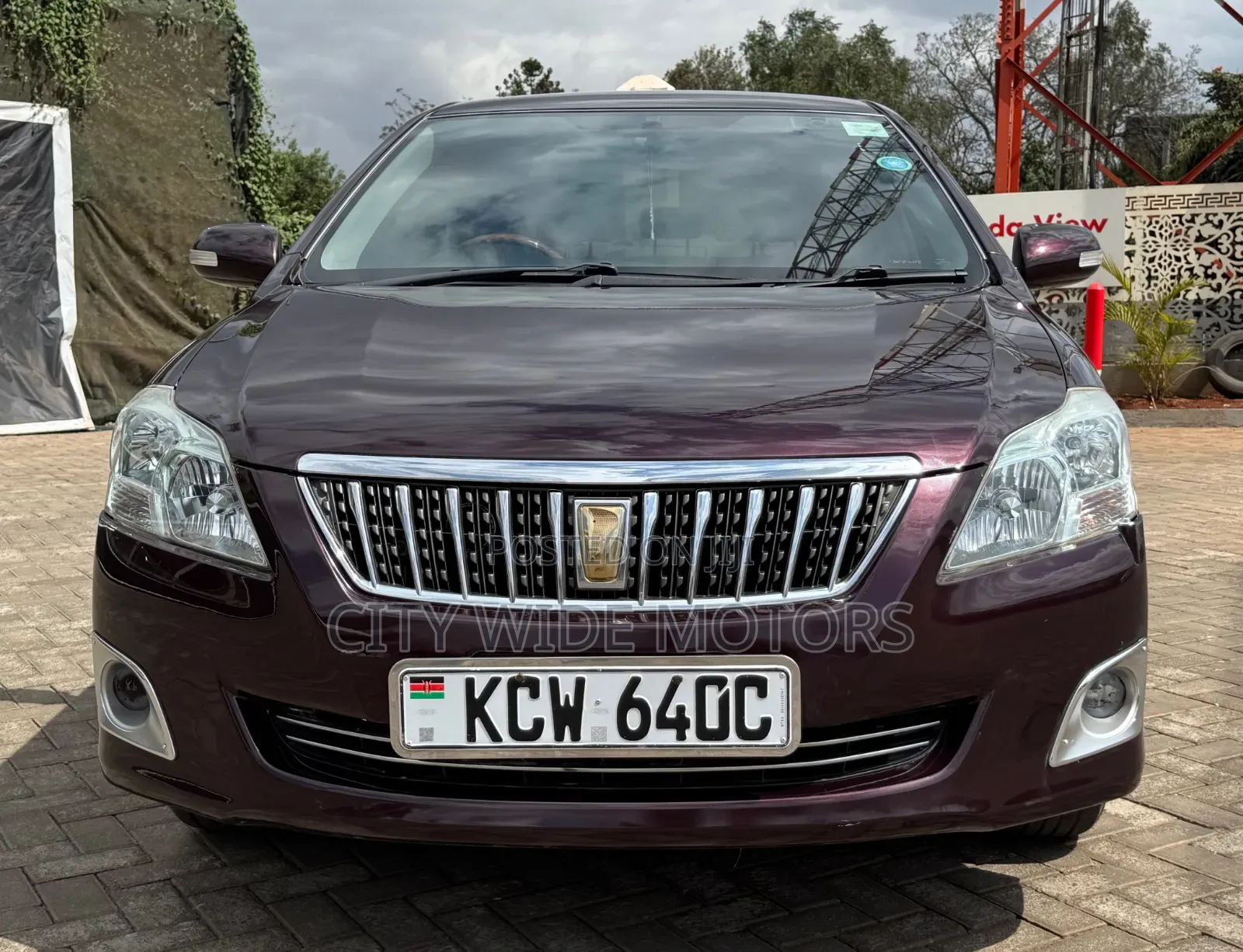 Toyota Premio 2013 Maroon