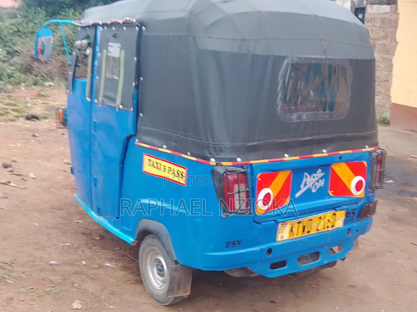 Piaggio Scooter 2024 Blue