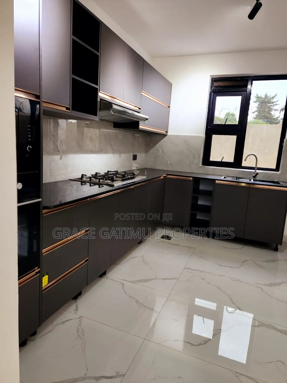 5bdrm Villa in Ruiru Mugutha, Kwa Kairu for sale