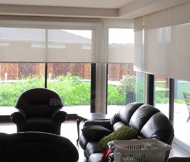 Sunscreen Window Blinds for Living Rooms