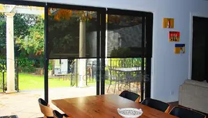 Sunscreen Window Blinds for Living Rooms