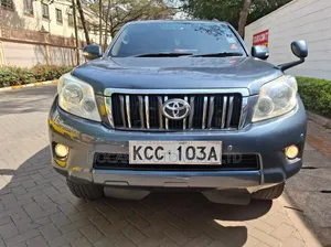 Toyota Land Cruiser Prado 2009 Blue
