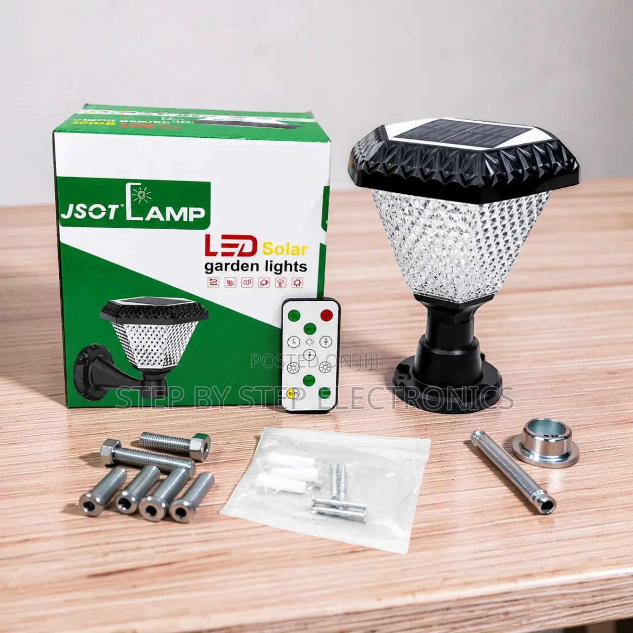 Distributor Prices Waterproof LED Solar Garden Main GateLight Lamp