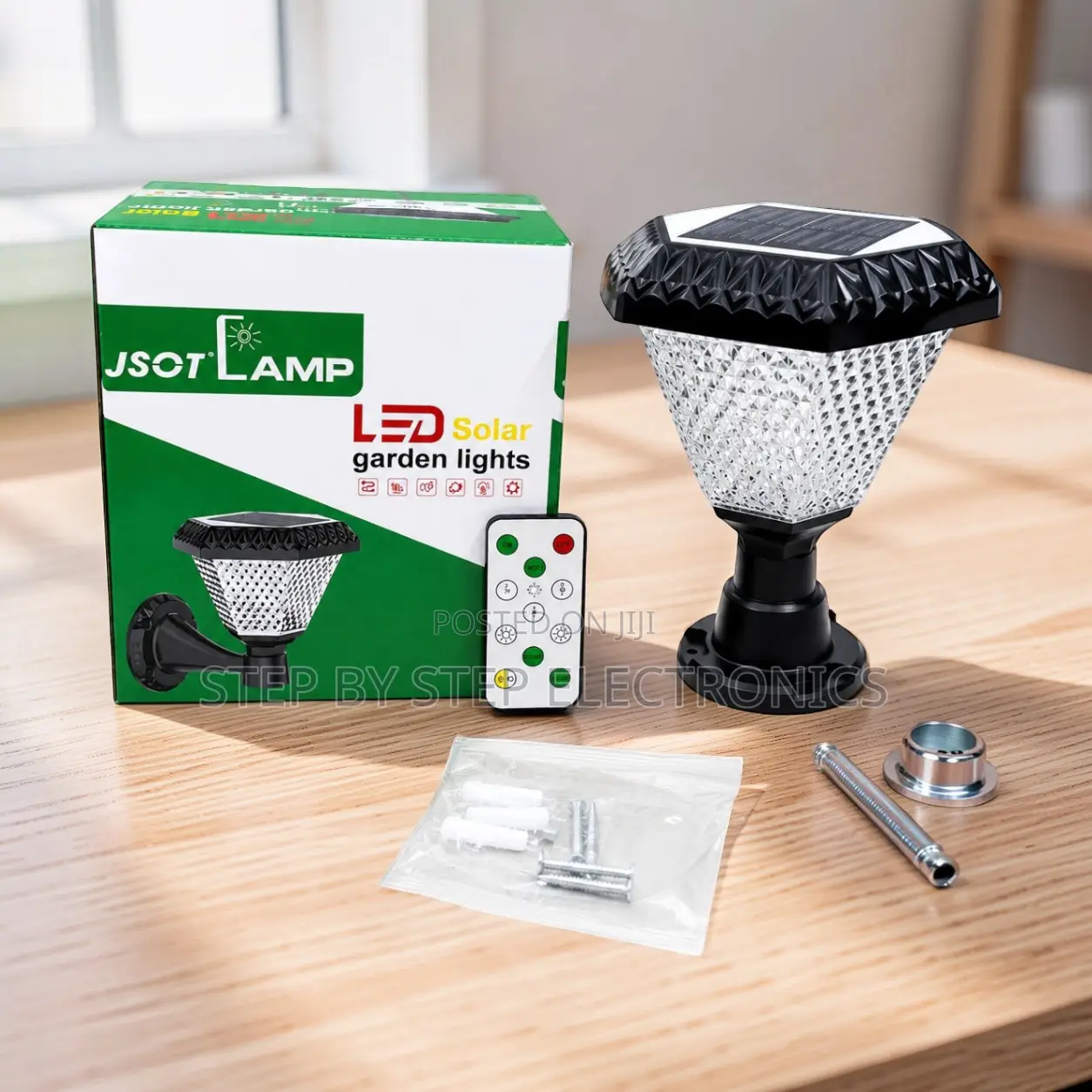 Trade Discounts Garden Decor LED Solar Garden Main GateLight Lamp