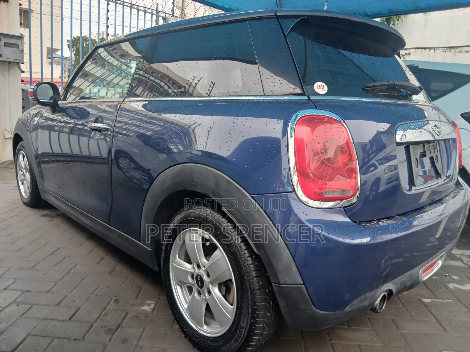 Mini Cooper 2018 Blue