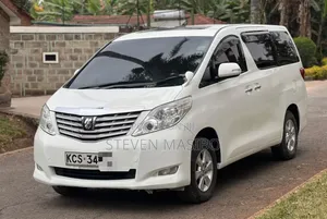 Toyota Alphard 2.4 Petrol FWD 2011 White