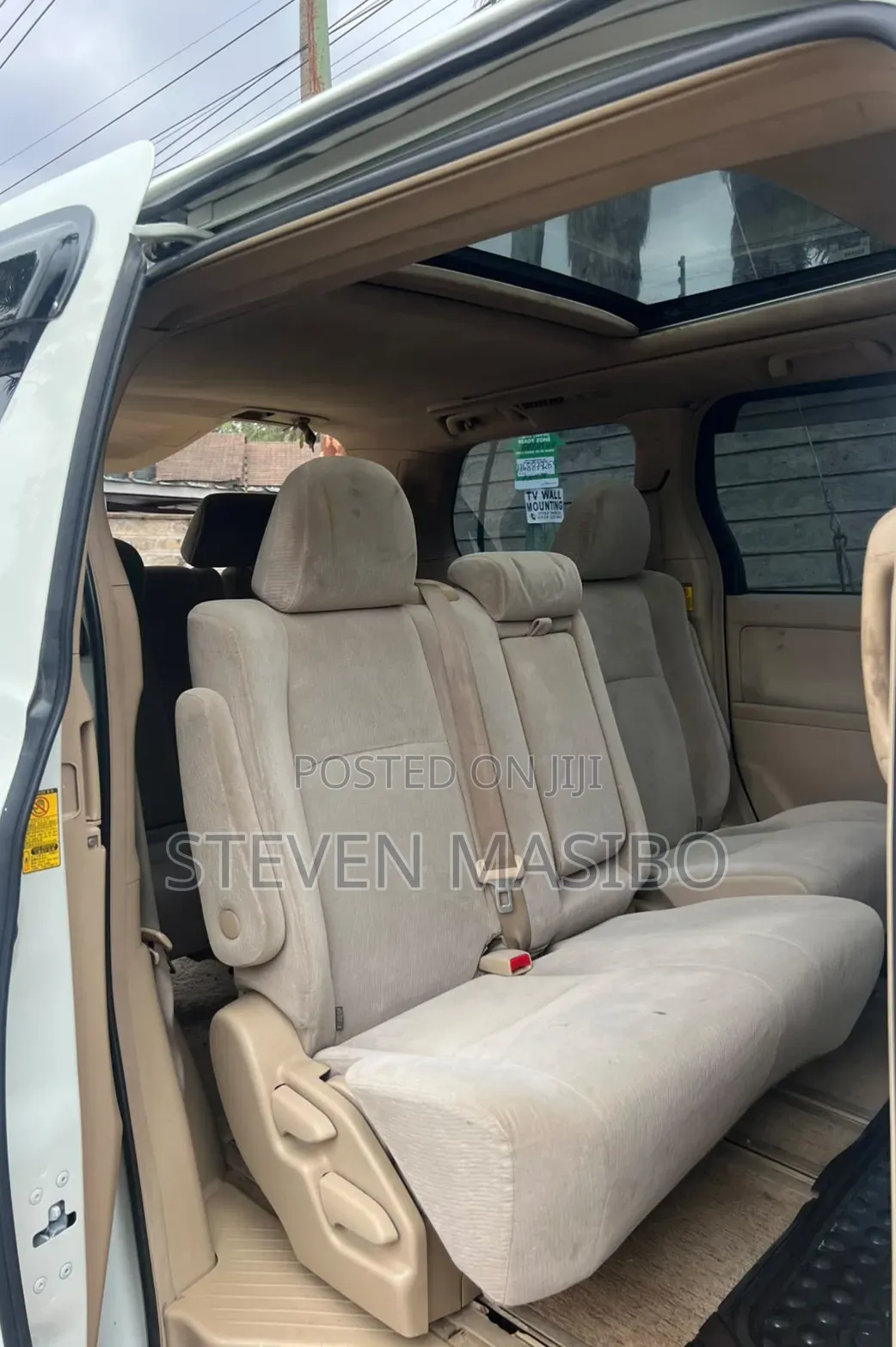 Toyota Alphard 2.4 Petrol FWD 2011 White