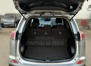 Toyota RAV4 2017 Silver