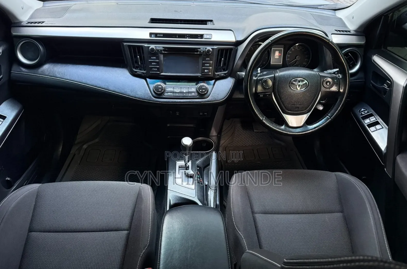 Toyota RAV4 2017 Silver