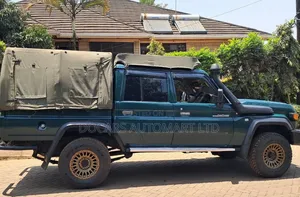 Toyota Land Cruiser 2014 Green