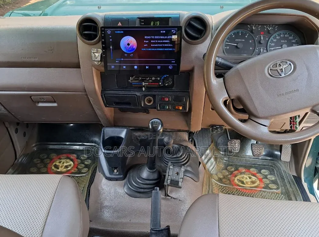 Toyota Land Cruiser 2014 Green