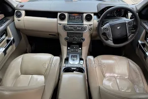 Land Rover Discovery 2015 Gray