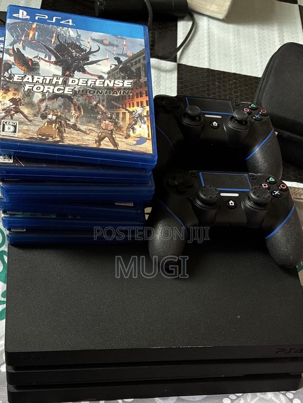 Play Station 4 Pro - thumbnail 5