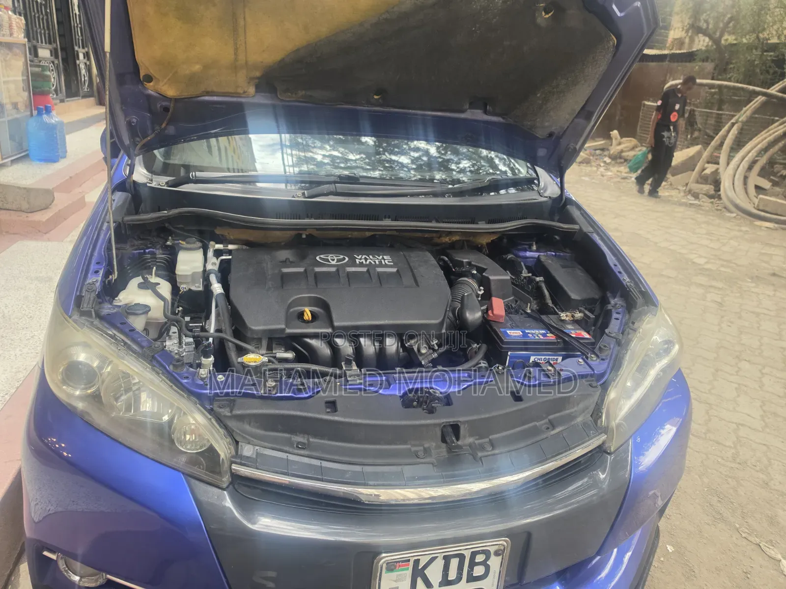 Toyota Wish 2013 Blue