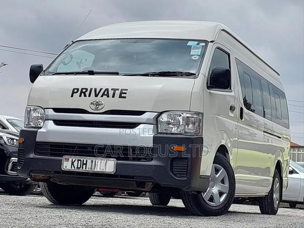 Toyota HiAce 2020 White