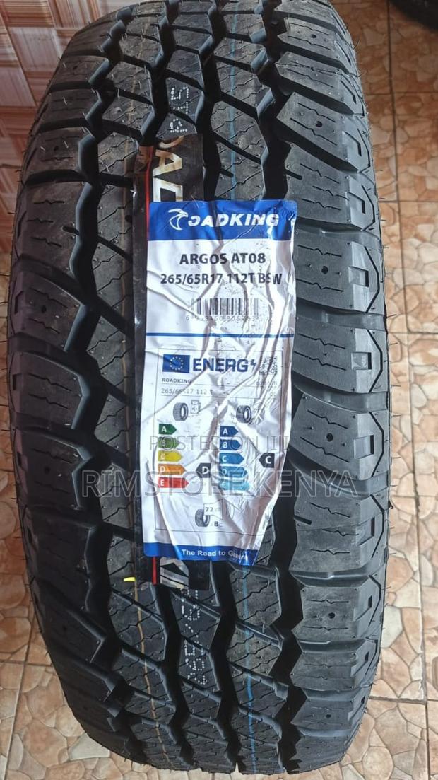 Roadking 265/65/17