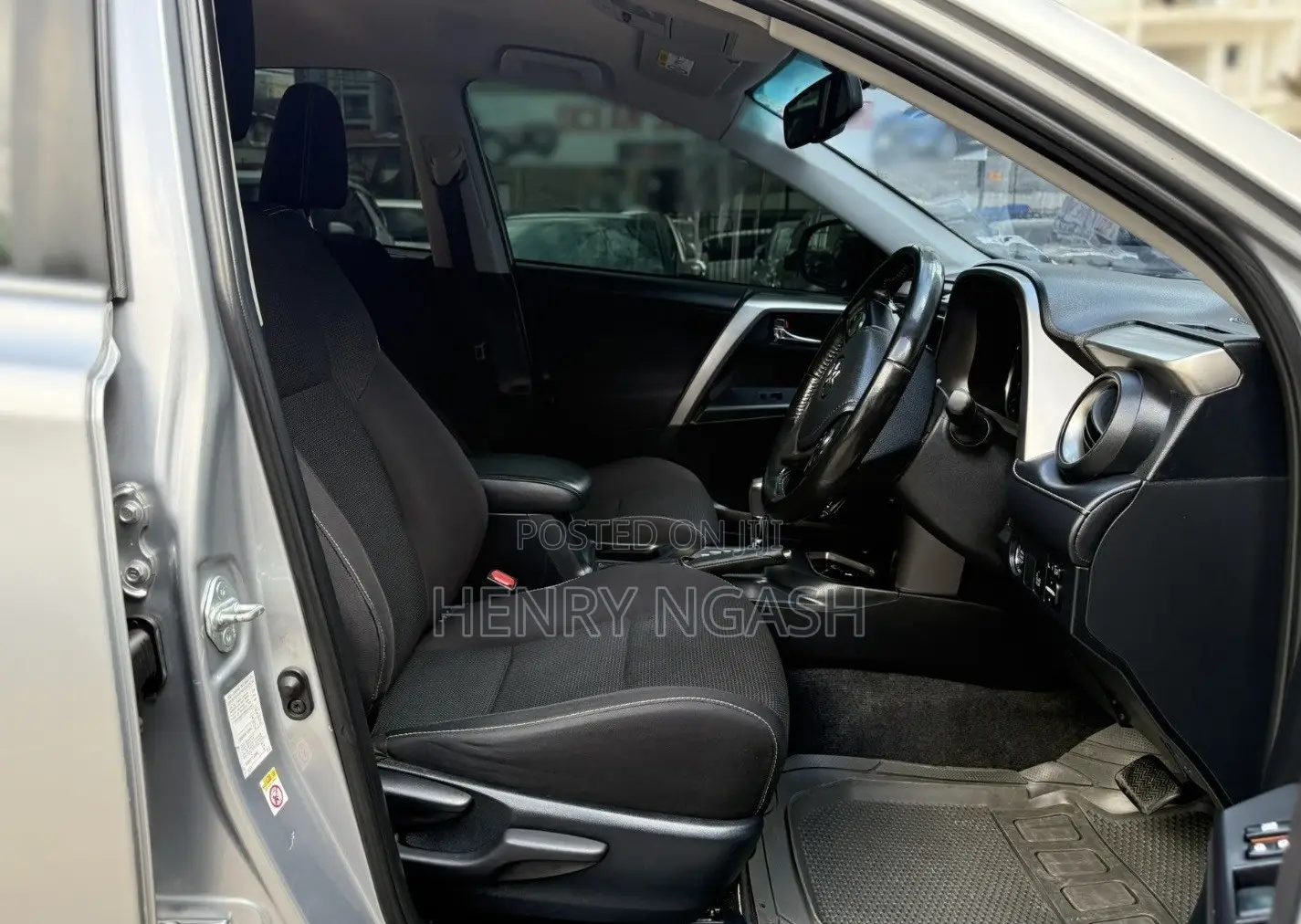 Toyota RAV4 2017 Silver