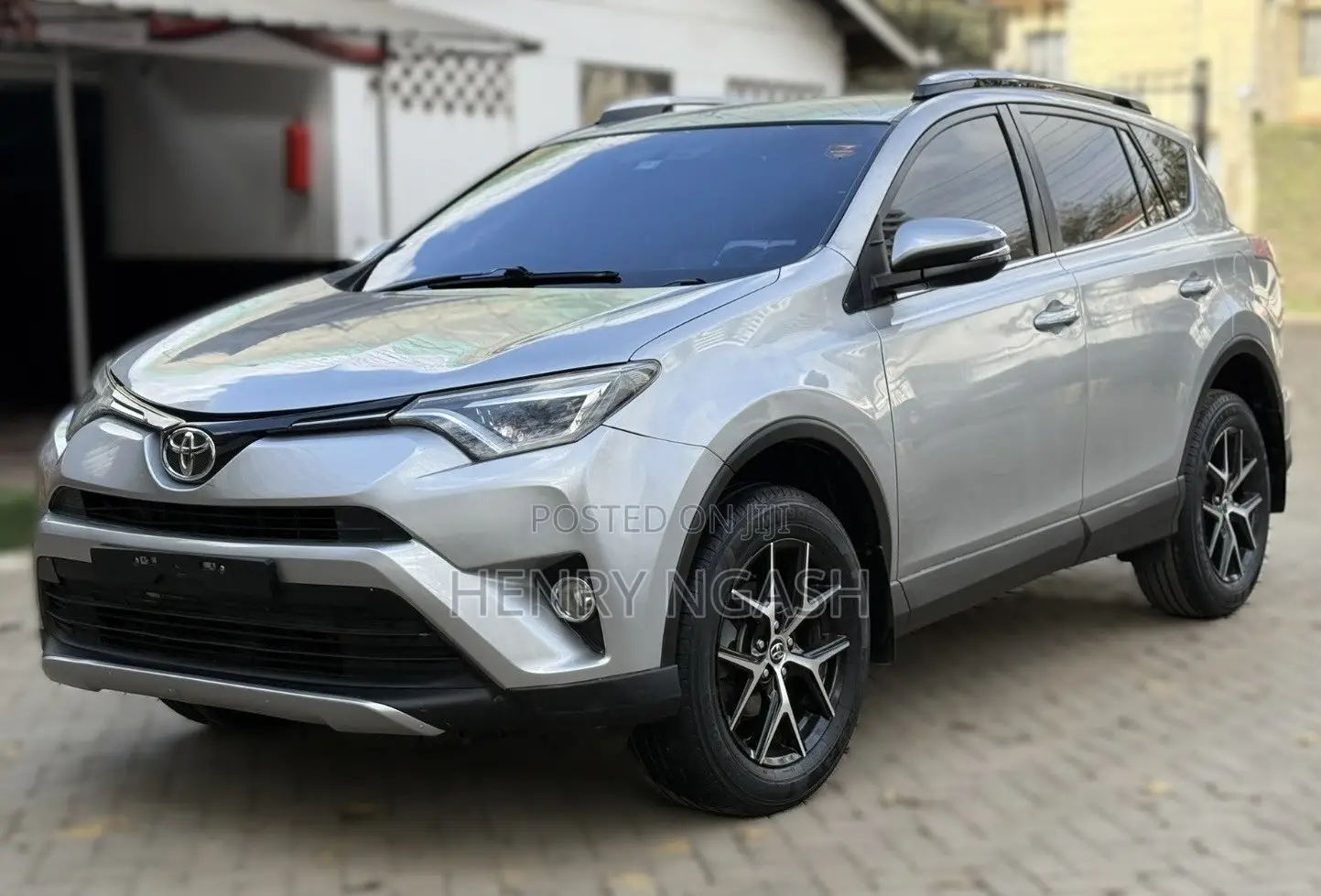 Toyota RAV4 2017 Silver