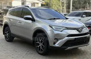 Toyota RAV4 2017 Silver