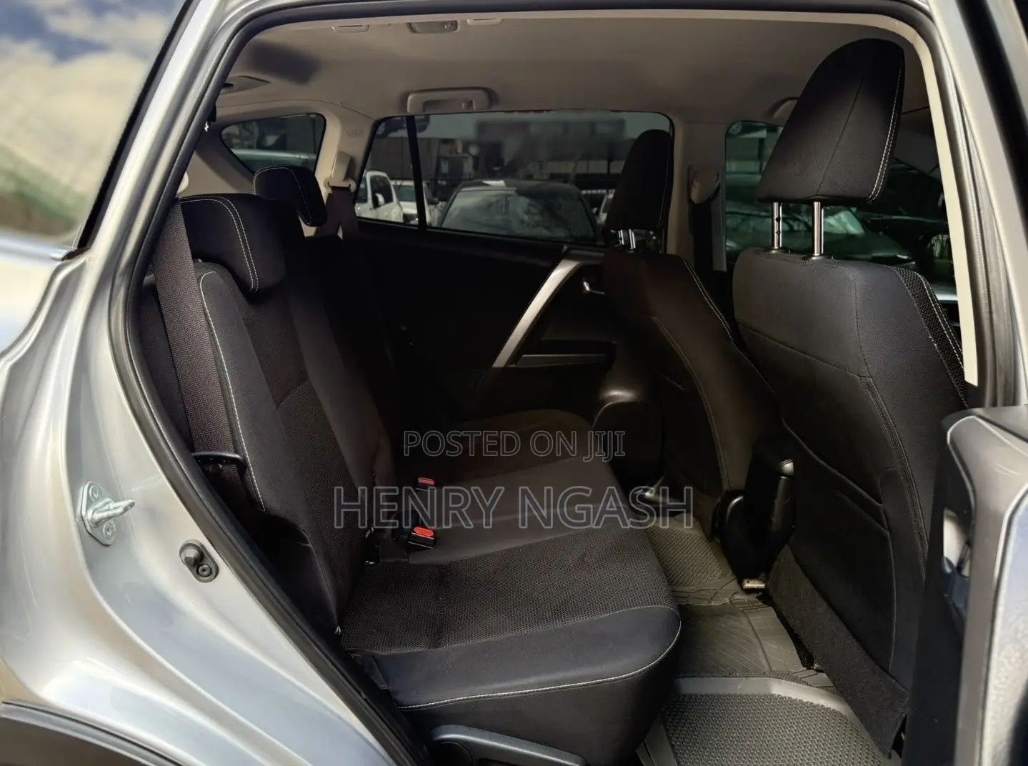 Toyota RAV4 2017 Silver