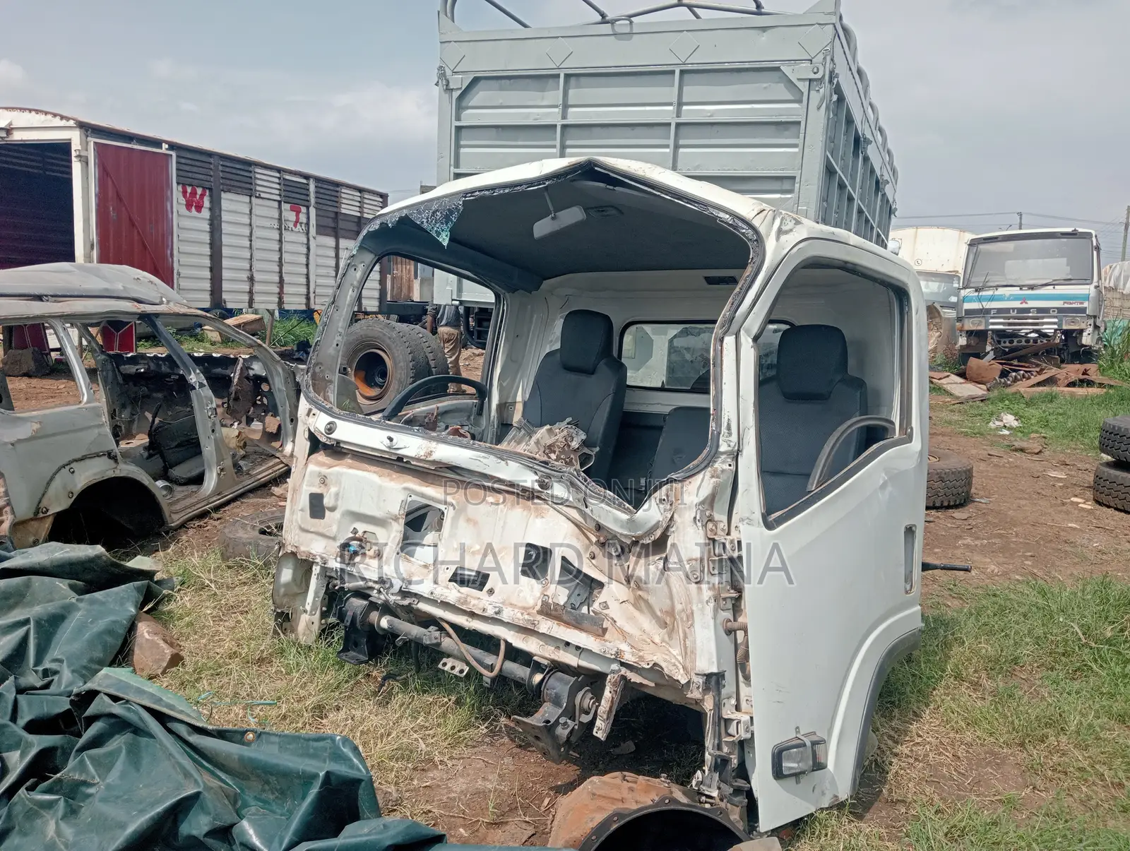 Isuzu Nqr81 Cabin