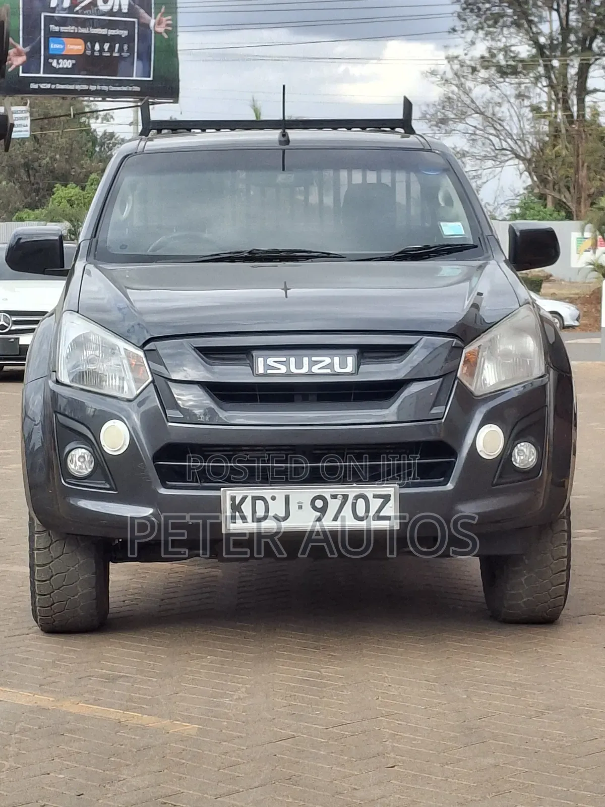 Isuzu D-MAX 2022 Gray