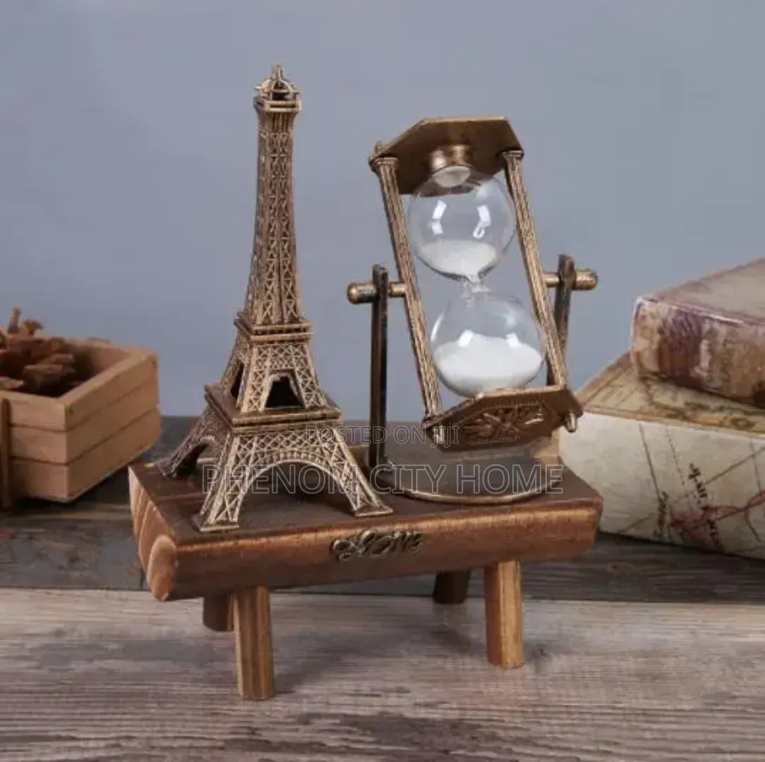 Creative Home/Office Resin Wood Decor Ornament