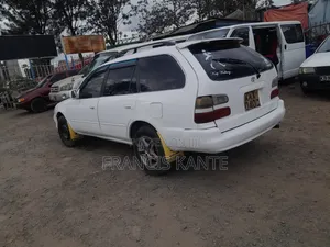 Toyota Corolla 2003 White