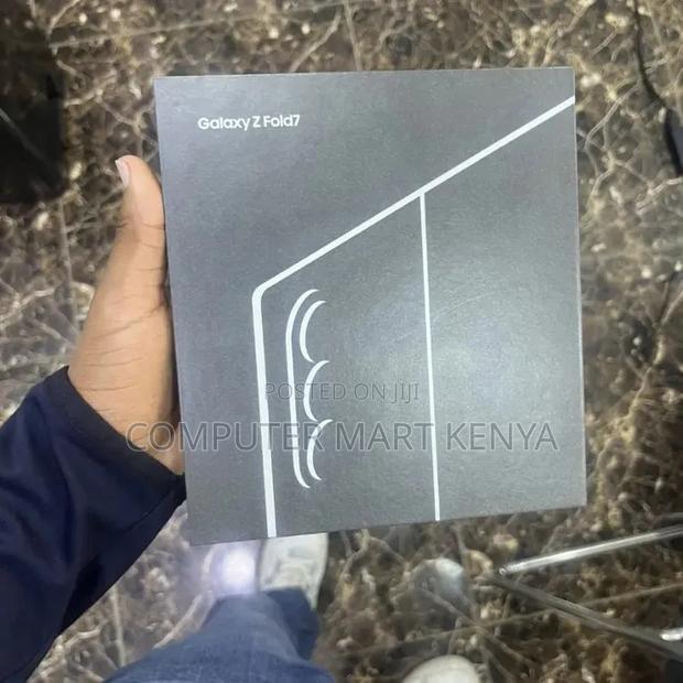 New Samsung Galaxy Z Fold7 512 GB Silver