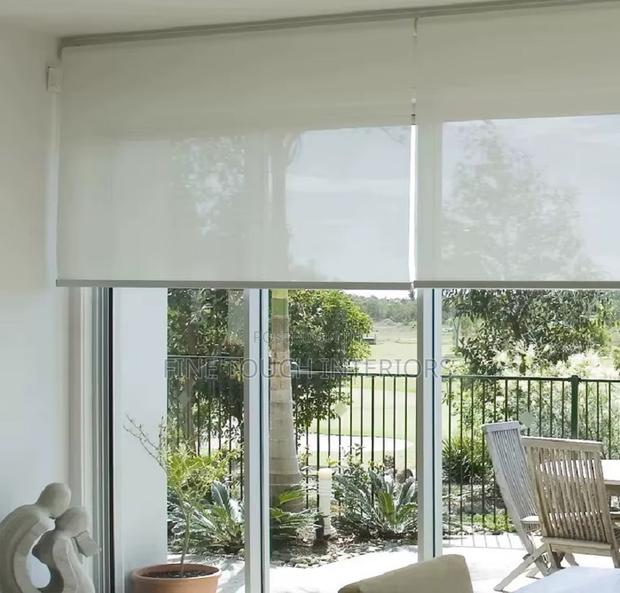Sunscreen Roller Shades for Wide Windows - thumbnail 2