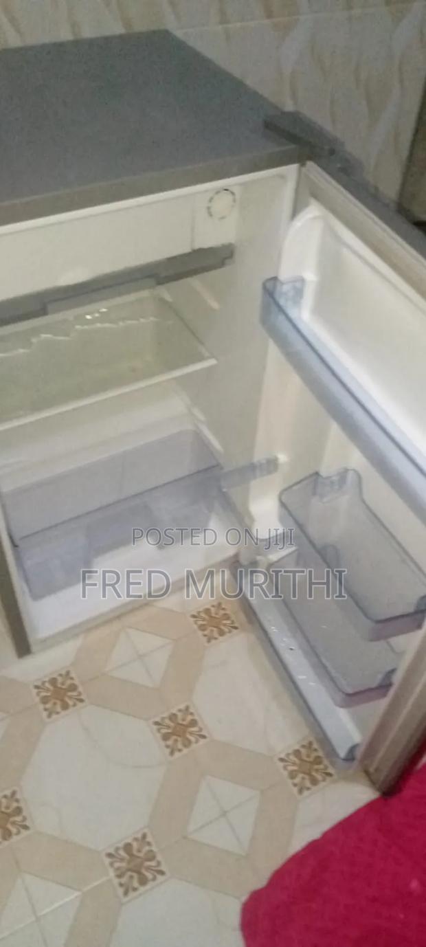 Hisense Refrigerator 90L - thumbnail 3