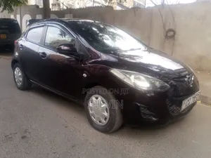 Mazda Demio 2012 Burgundy