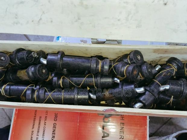 DC Water Pump Screw Spare - thumbnail 2
