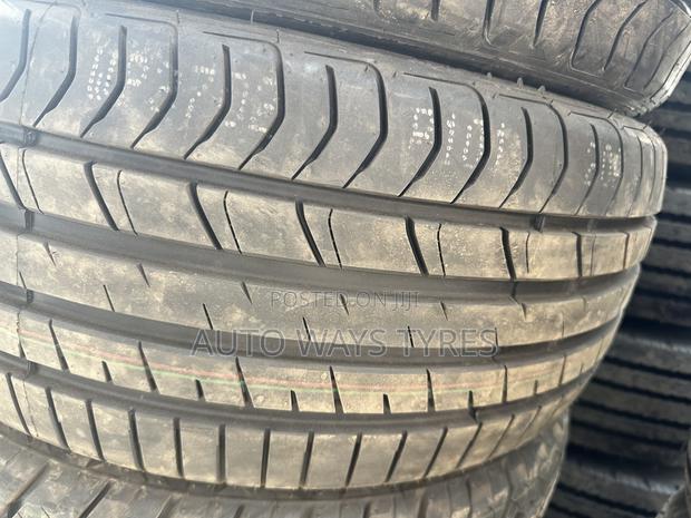 245/45r19 Goddard - thumbnail 2