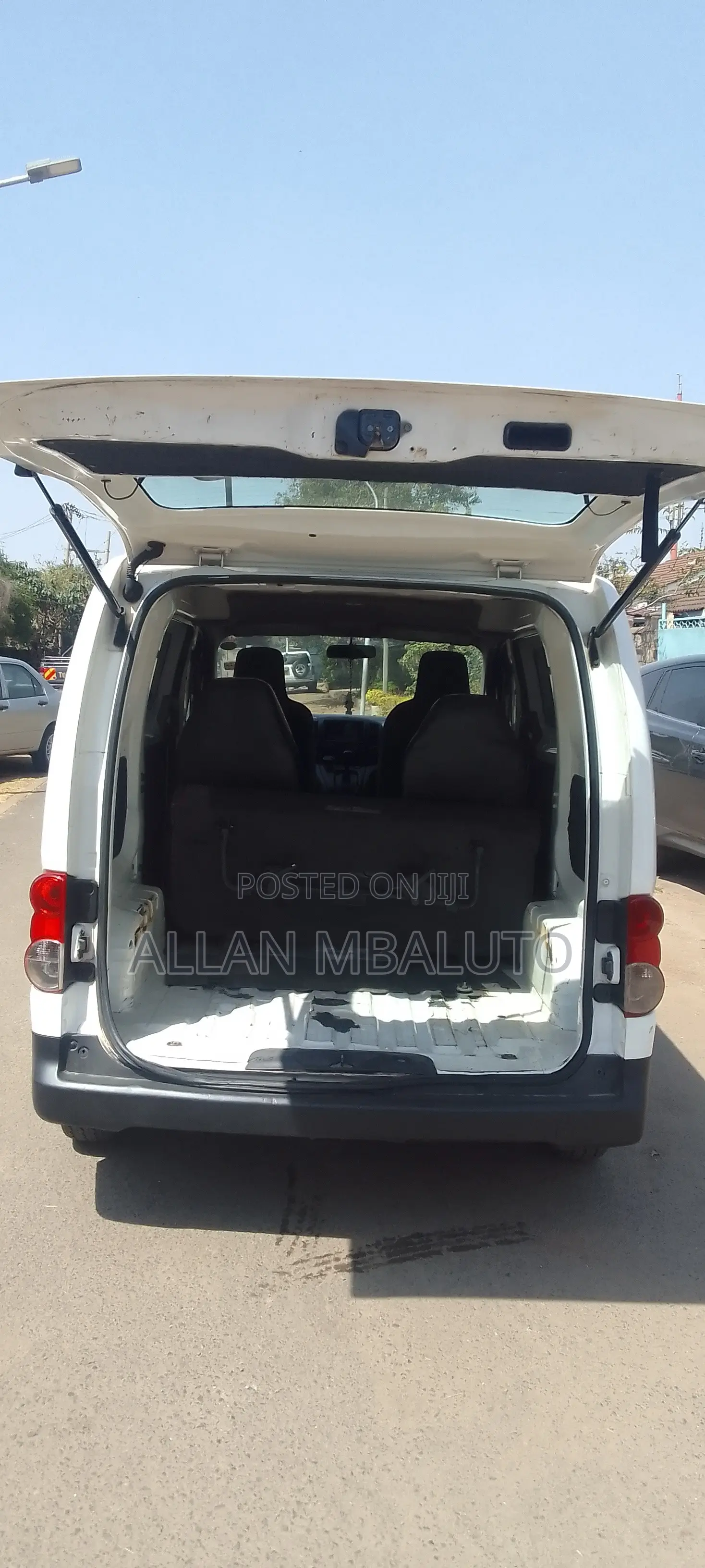 Nissan NP200 2016 White