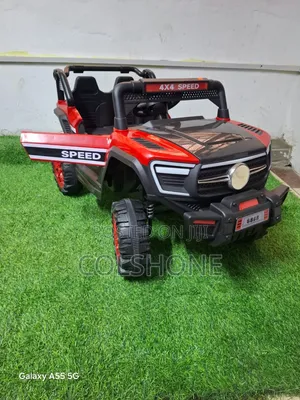 Kids 12V 4x4 Electric Off-Road Ride-on SUV Truck