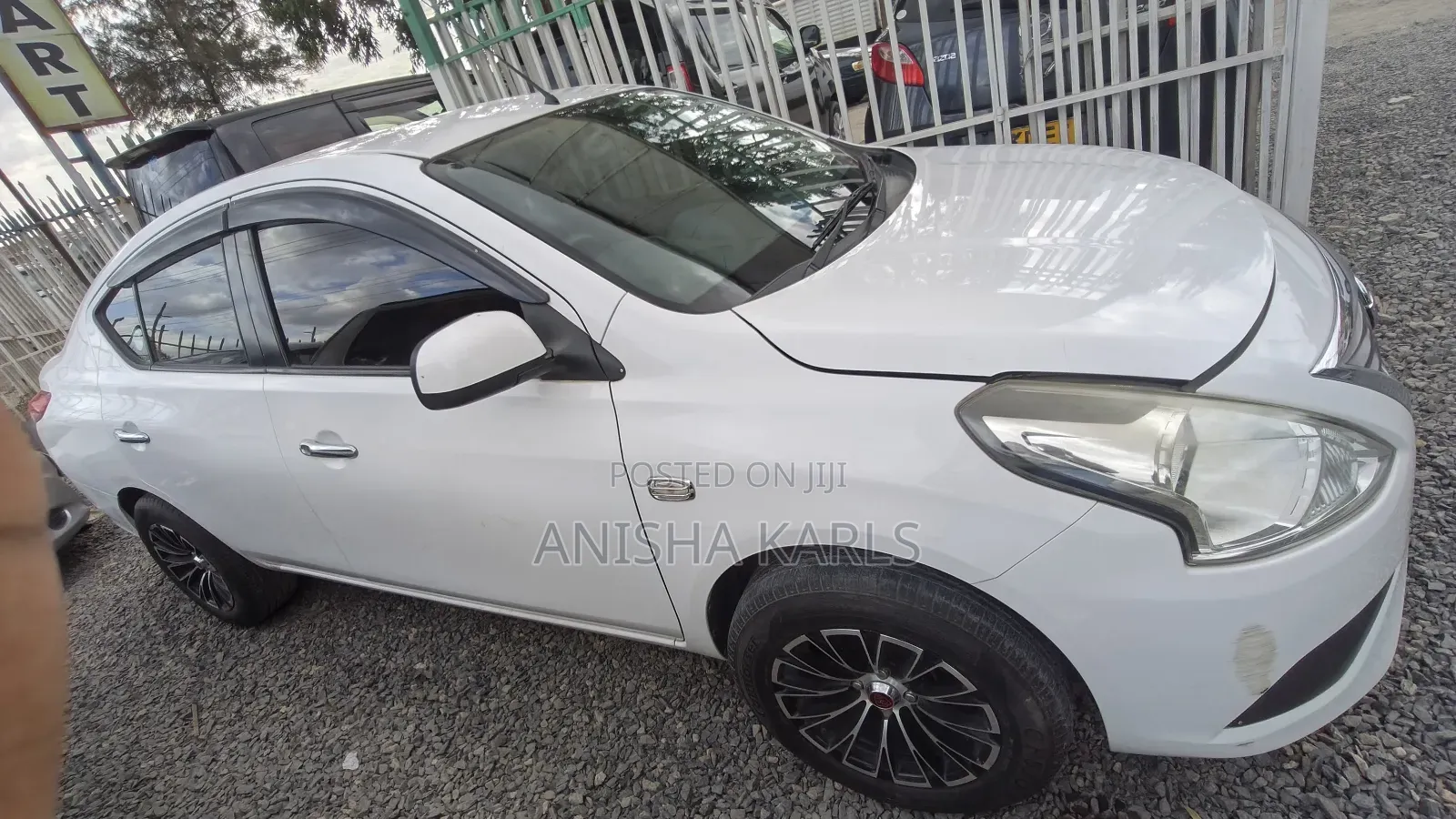 Nissan Latio 1.2 2015 White