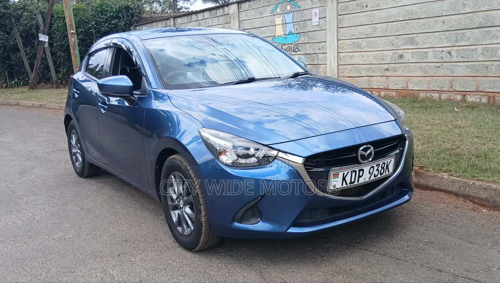 Mazda Demio 2017 Blue
