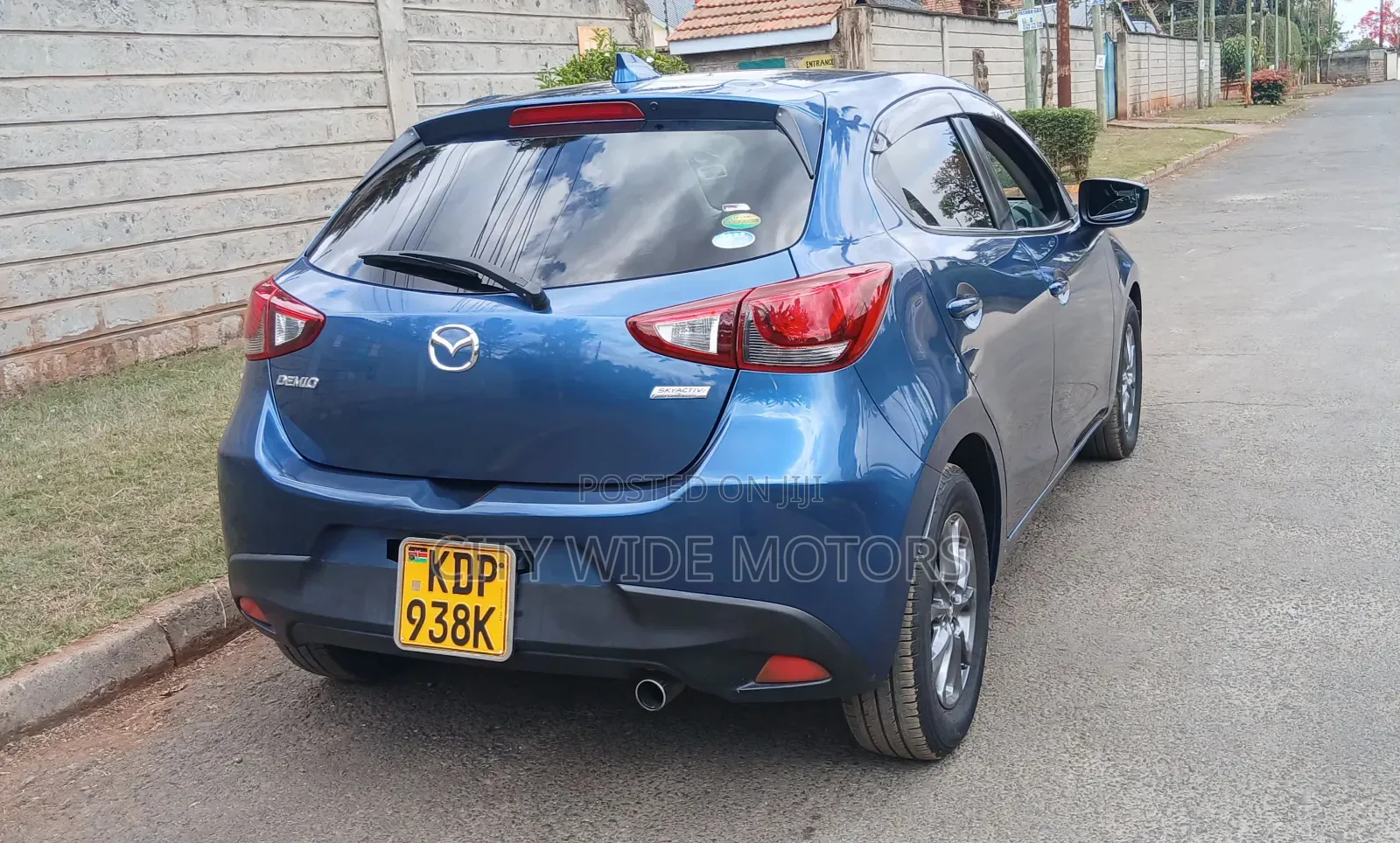 Mazda Demio 2017 Blue