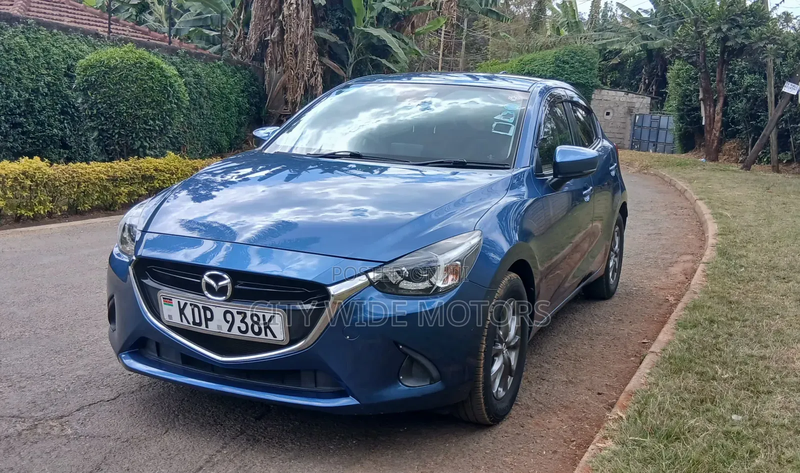 Mazda Demio 2017 Blue