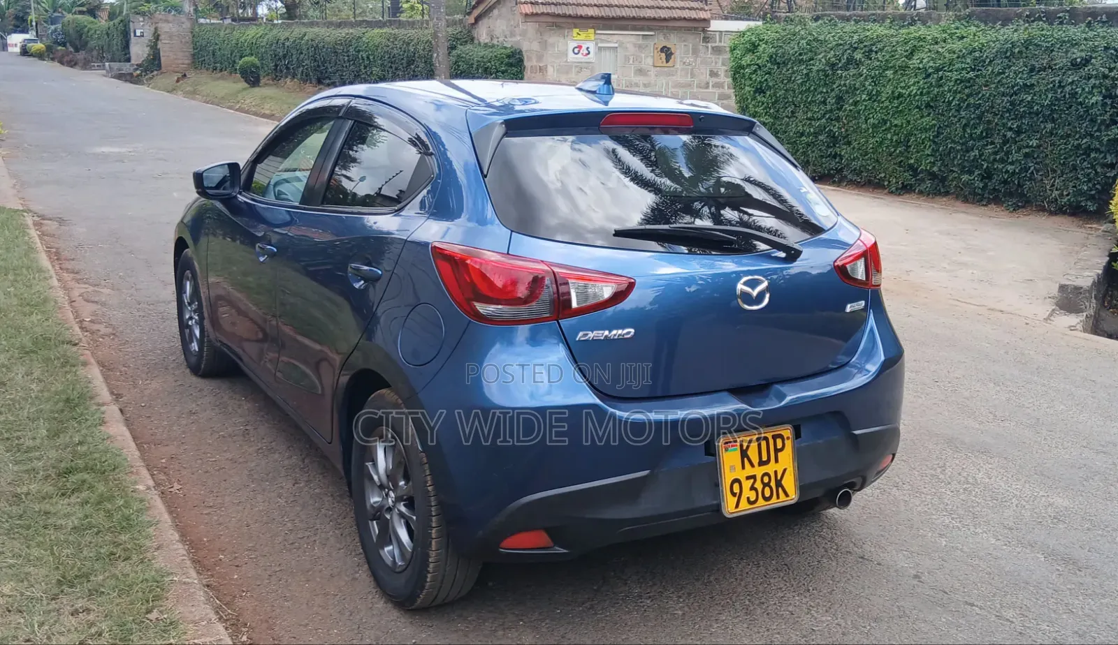 Mazda Demio 2017 Blue