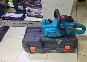 16 Inch Makita Cordless Chainsaw Machine