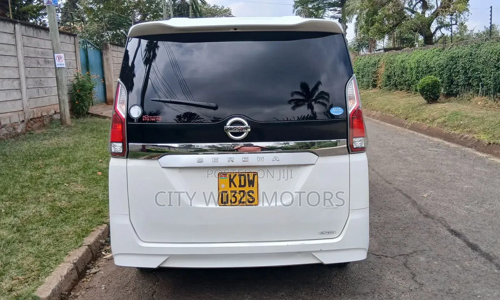 Nissan Serena 2017 White
