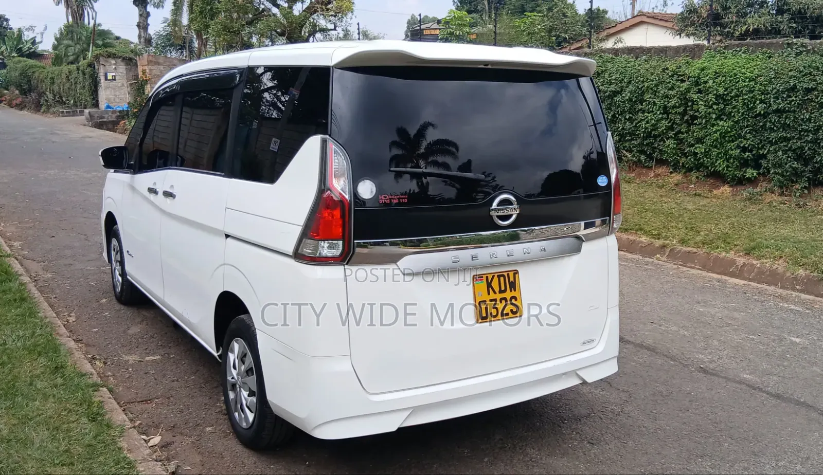 Nissan Serena 2017 White